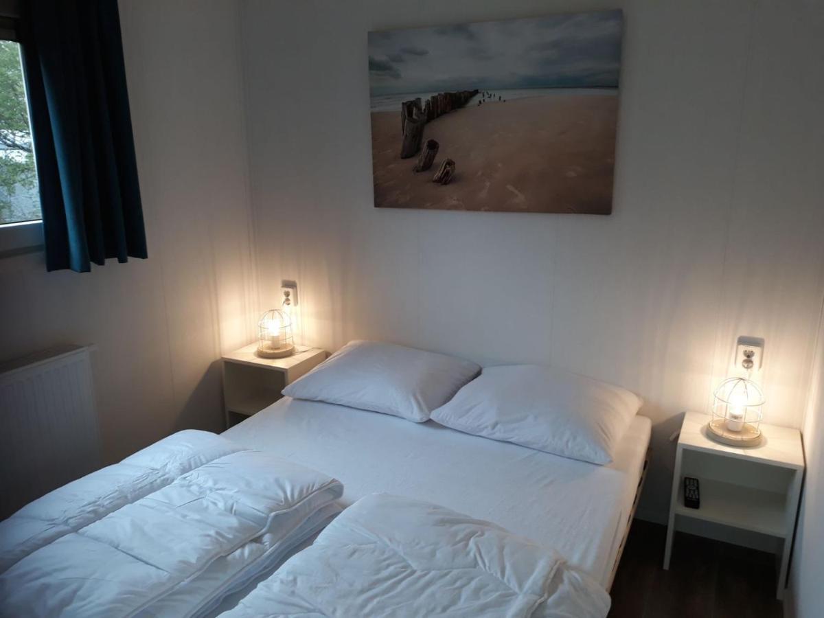Camping De Duinhoeve Chalet Schelp Not For Companies نيو-هاميستيده المظهر الخارجي الصورة